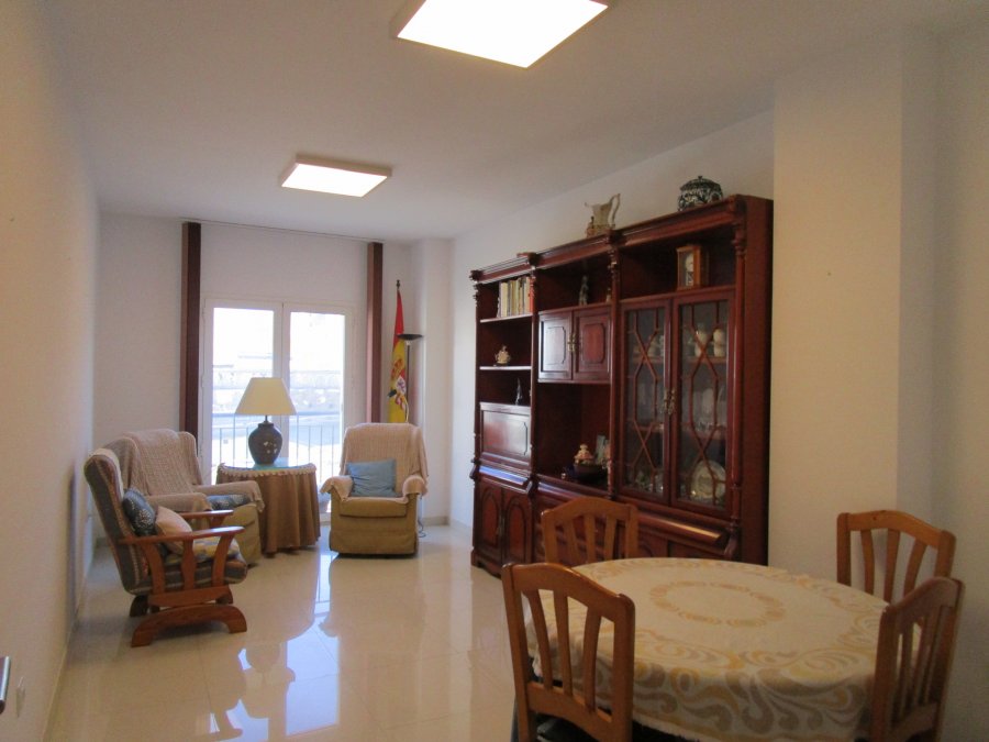 Piso-centro-san agustin 6-salon-ahora gestores inmobiliarios-AHV-130 (2)