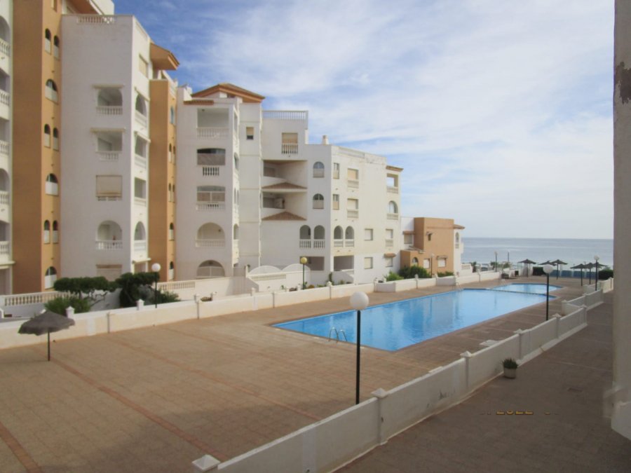 Piso-Edf Alcazaba playa-ahora inmobiliaria- zonascomunes-AHV-365 (6)